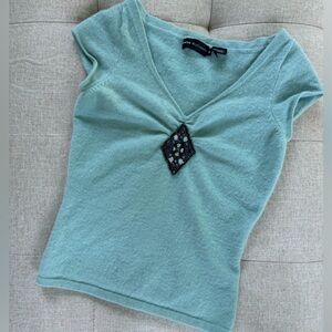 Cashmere adorable teal top with gems